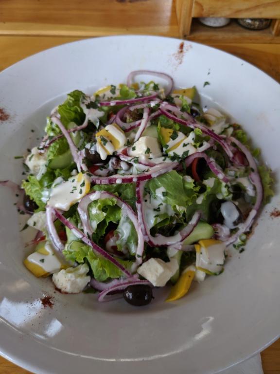 salad-rudys restaurant-meals for vegetarians